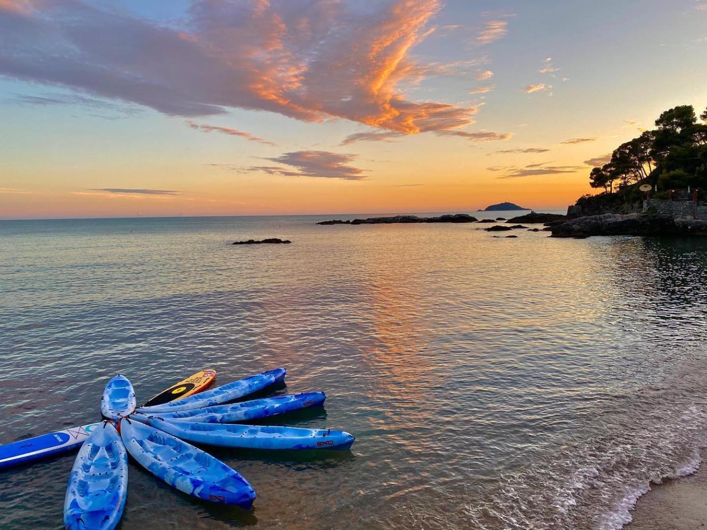 Libeccio 1 - Holiday Home & Parking Lerici Extérieur photo